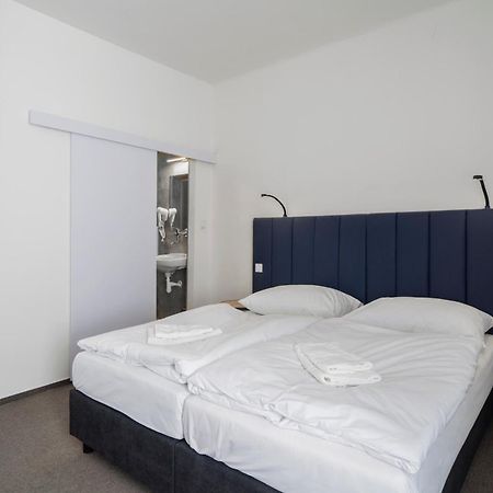 Hotel Bayer Пилзен Екстериор снимка