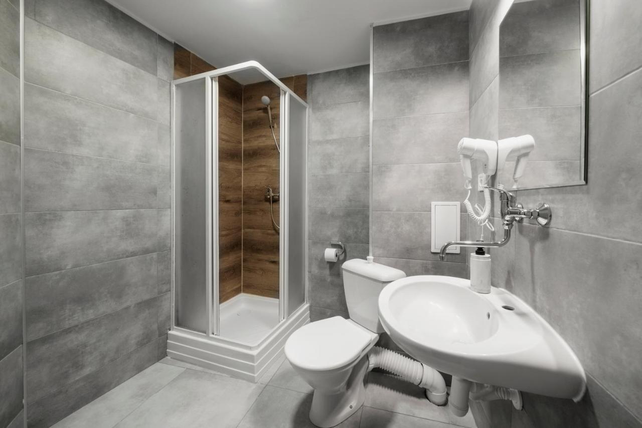 Hotel Bayer Пилзен Екстериор снимка