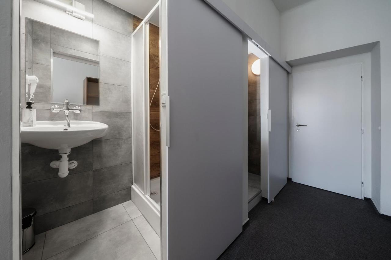 Hotel Bayer Пилзен Екстериор снимка