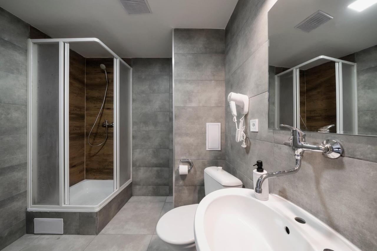 Hotel Bayer Пилзен Екстериор снимка
