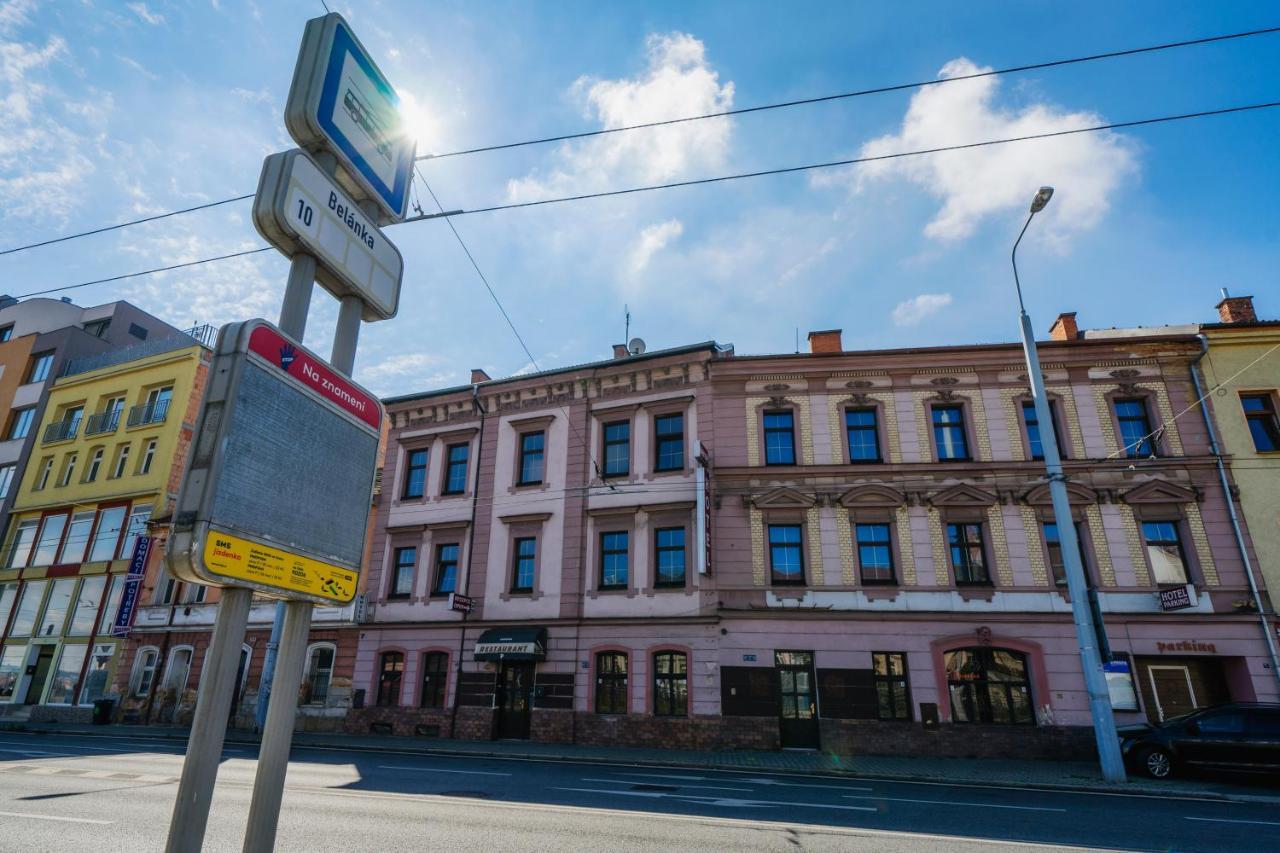 Hotel Bayer Пилзен Екстериор снимка