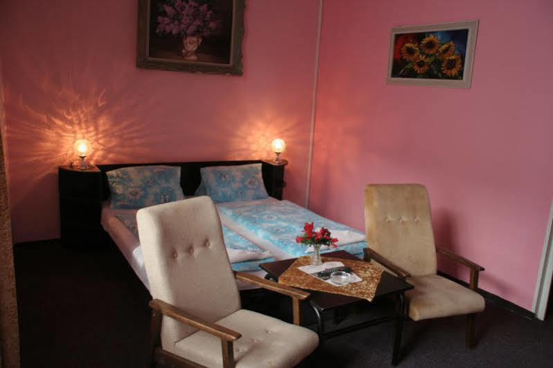 Hotel Bayer Пилзен Екстериор снимка